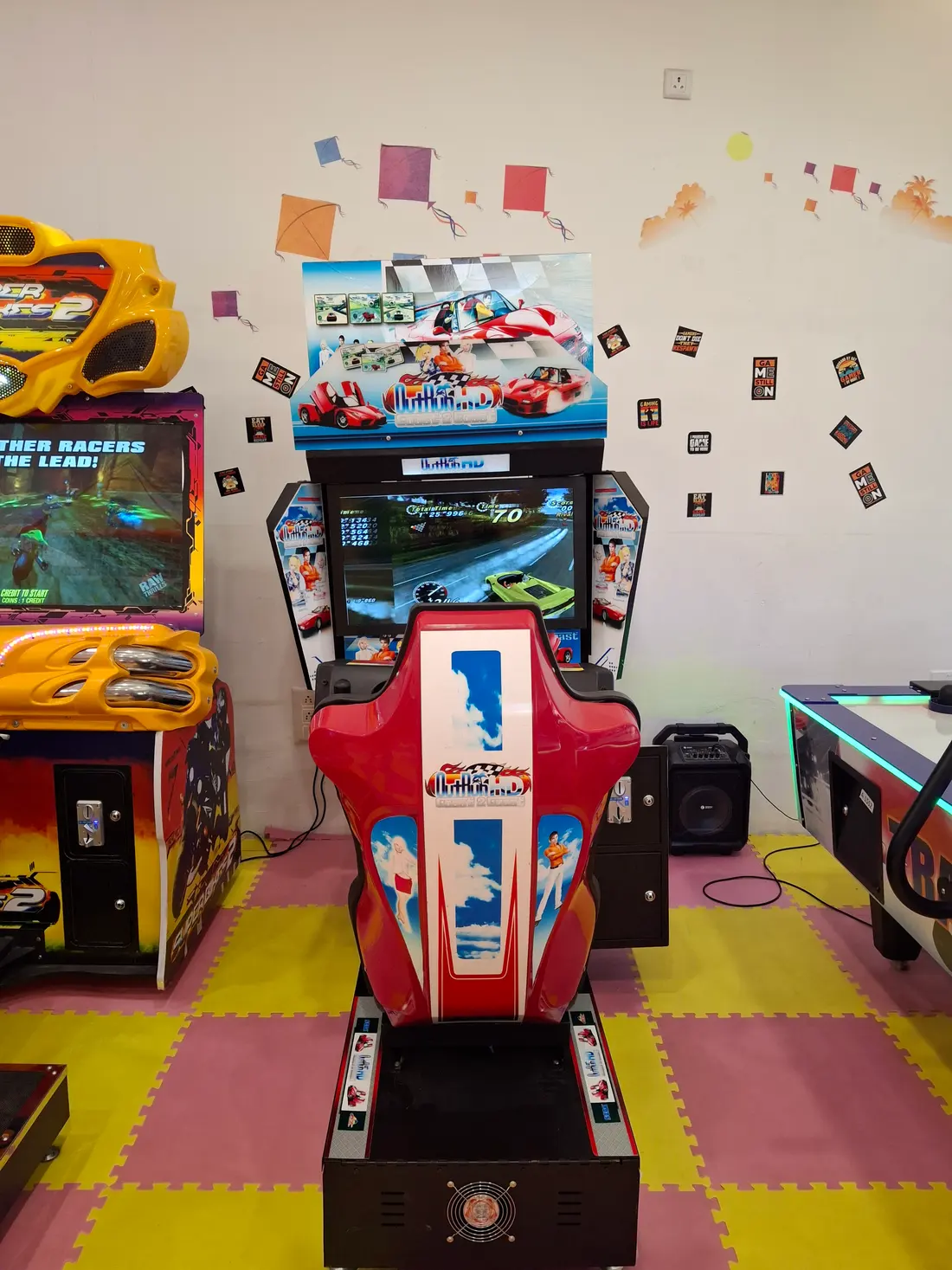 Car racing arcade game